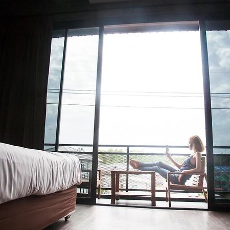 One Four Seven Hotel & Snooker Bar Rayong Dış mekan fotoğraf